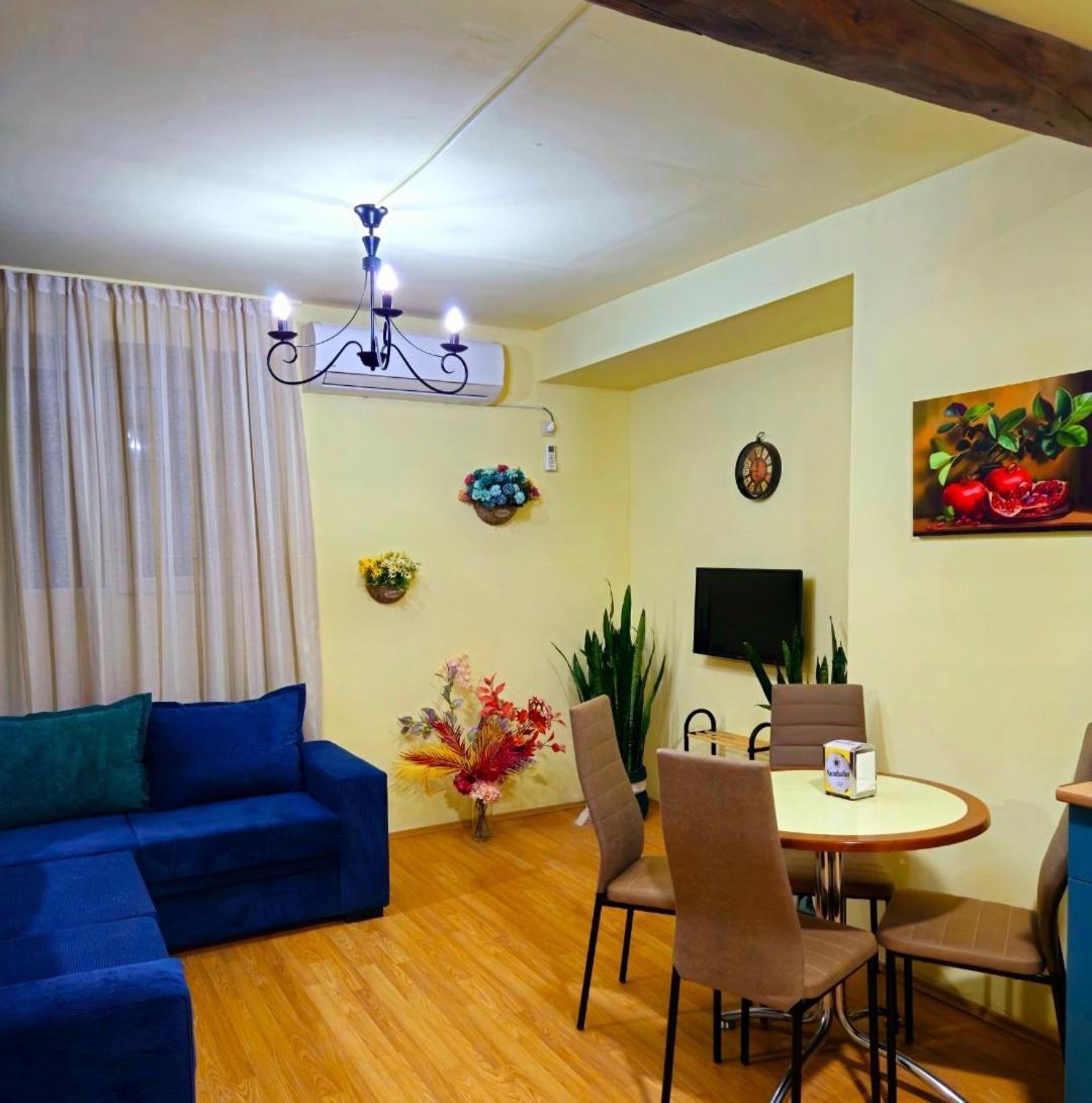 Apartment In The Old District Tbilisi Exterior foto